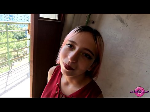 ❤️ Mahasiswa Sensual nyedot wong liyo ing Outback - cum ing pasuryan ️ Porno ing kita ☑
